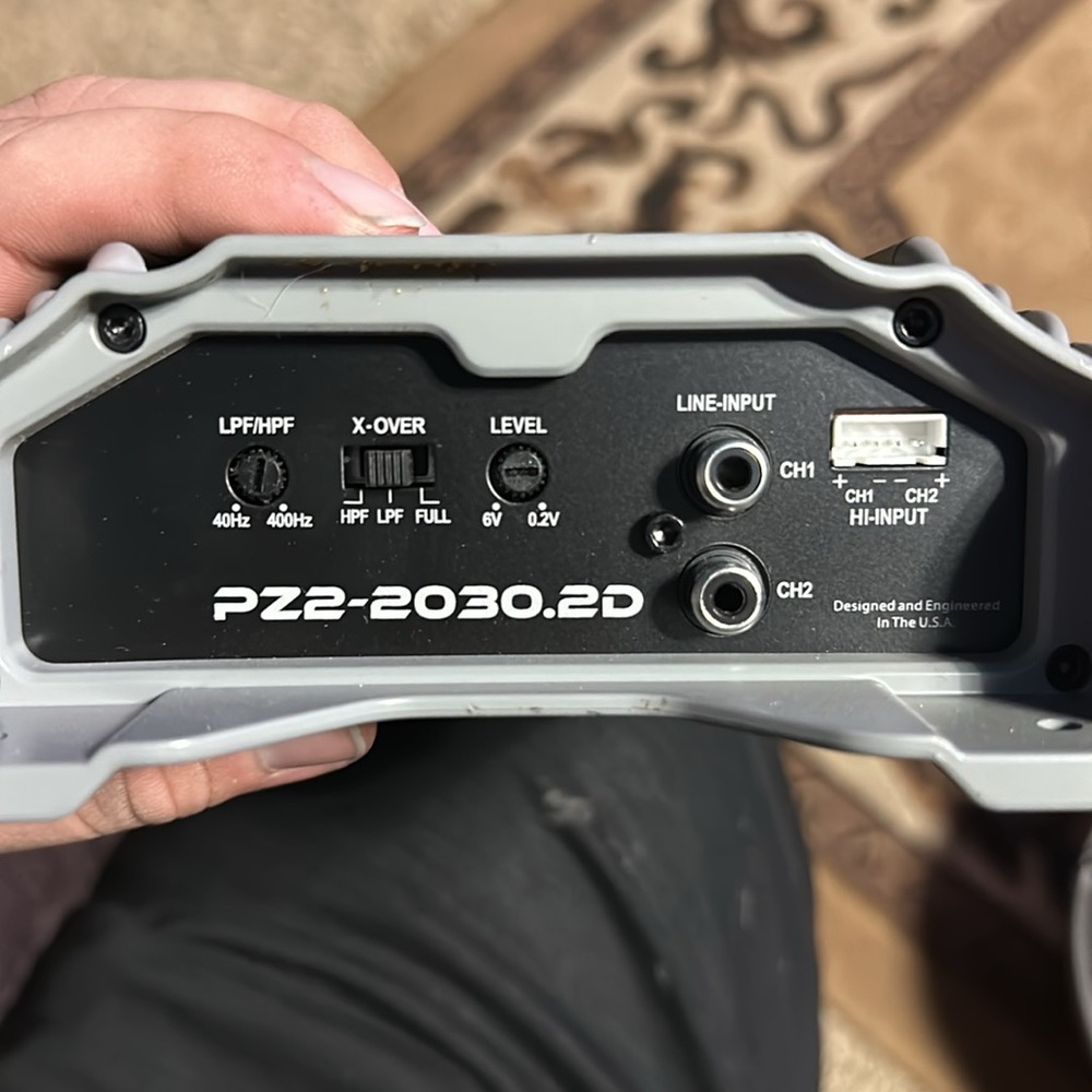 Crunch amplifier 2000 watt